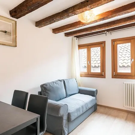 Bright And Quiet Attic * Βενετία